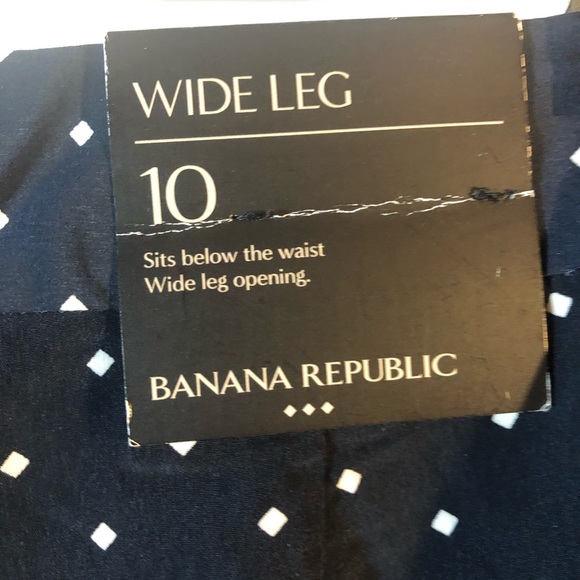 NWT Wide Legged Banana Republic Slacks - Picture 5 of 6